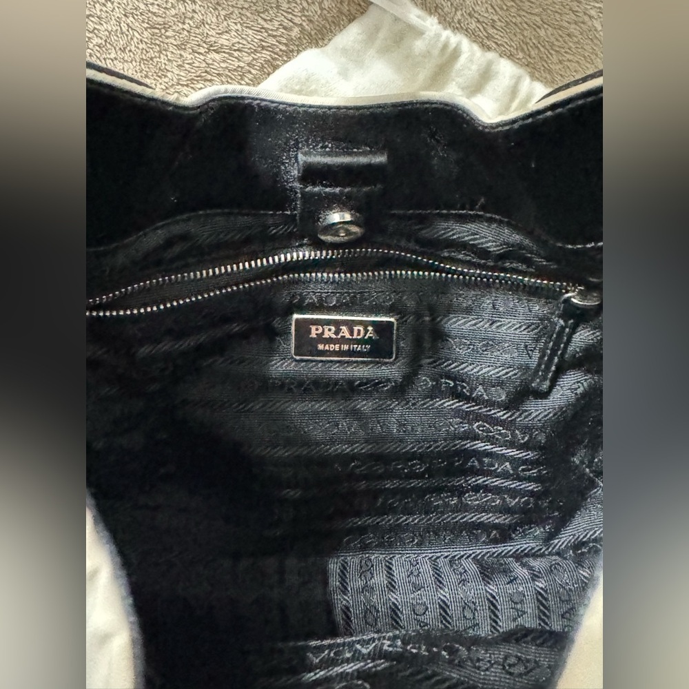 Prada Cream and Black Shoulder Bag - Picture 9 of 14